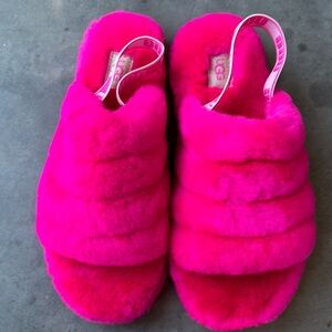 Brand new bright hot pink Ugg slippers